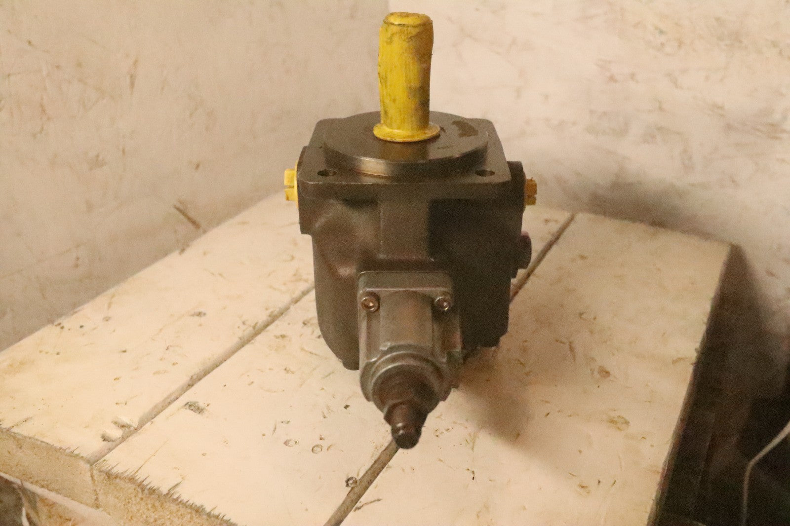 Rexroth Hydraulic Variable Vane Pump PV7-20/20-20RA01MA0-10