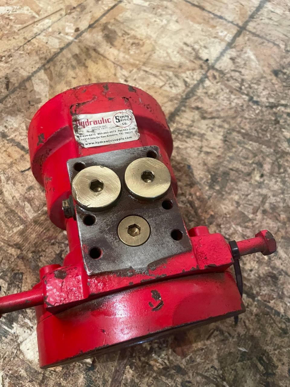 Damcos BRC-1000 B1 Hydraulic double-acting balanced rotary Actuator