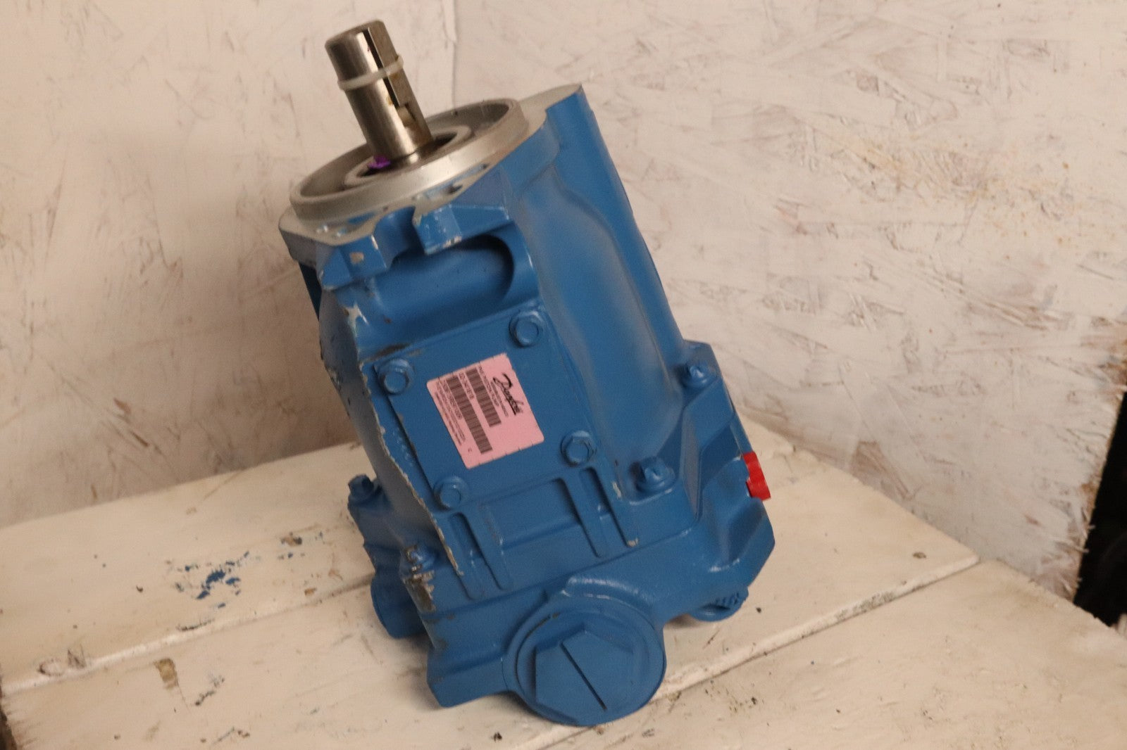 Danfoss PVE PISTON PUMP 02-341818 PVE19AR02AA10A21