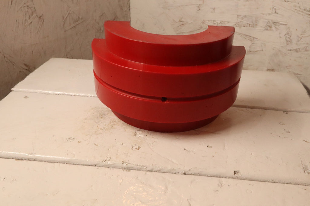 Redwood Plastics SAF 522 Split-Block Bearing Housings R-36207 750 Red