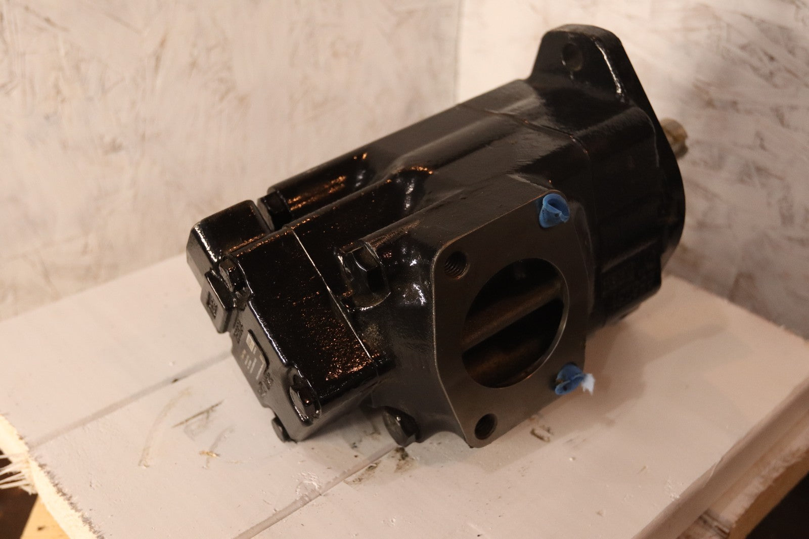 Vickers Fixed Displacement 02-137254-1 Double Vane Pump