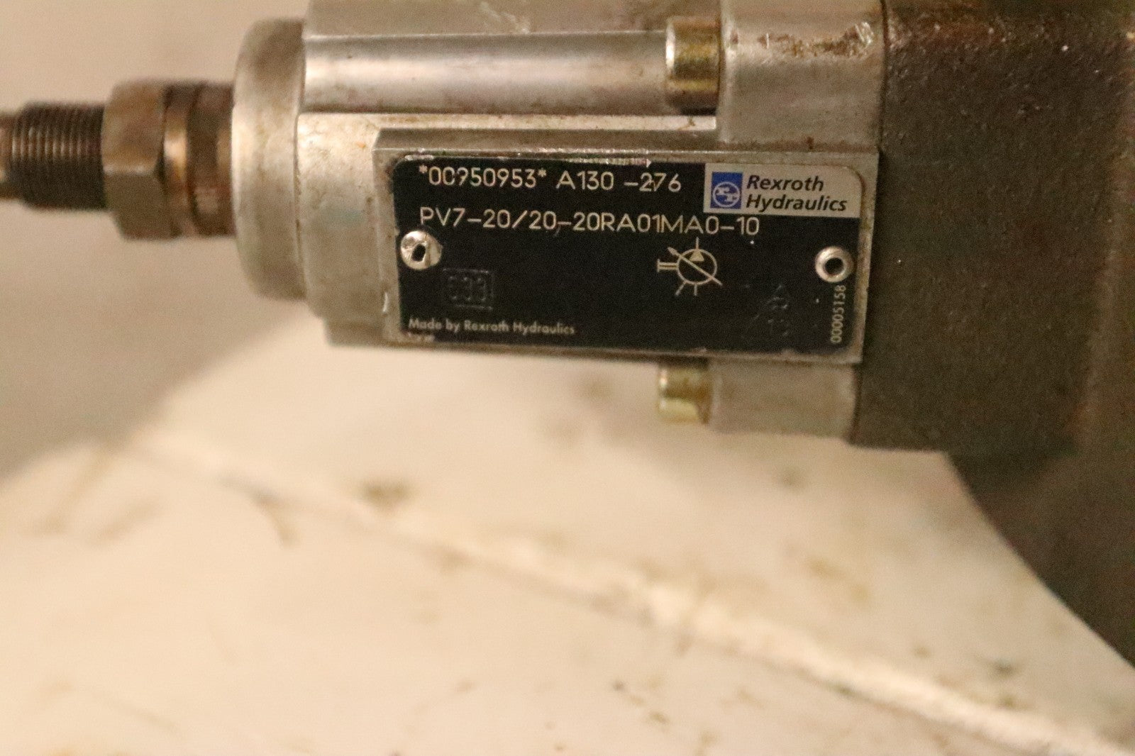 Rexroth Hydraulic Variable Vane Pump PV7-20/20-20RA01MA0-10