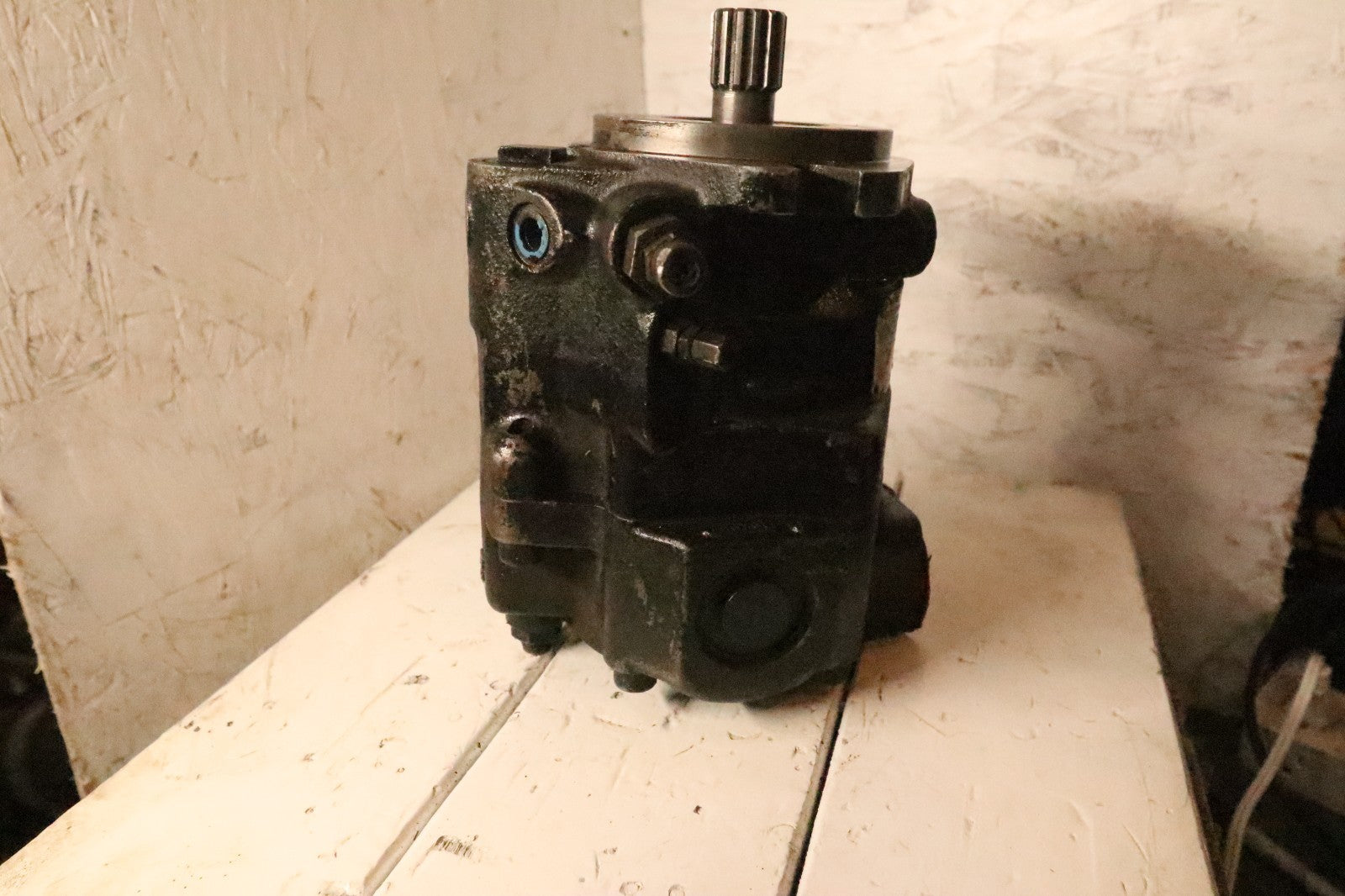 Parker Hannifin PAVC65B 2R4AP 13 X324