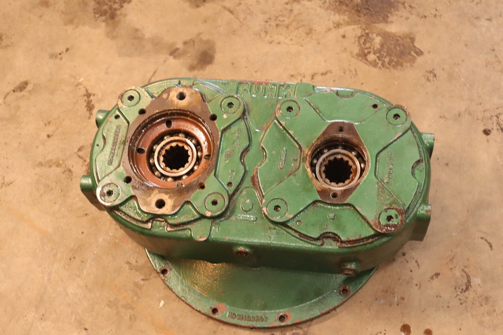 Funk Series 28000 Double Pump Drive Model 28102CE