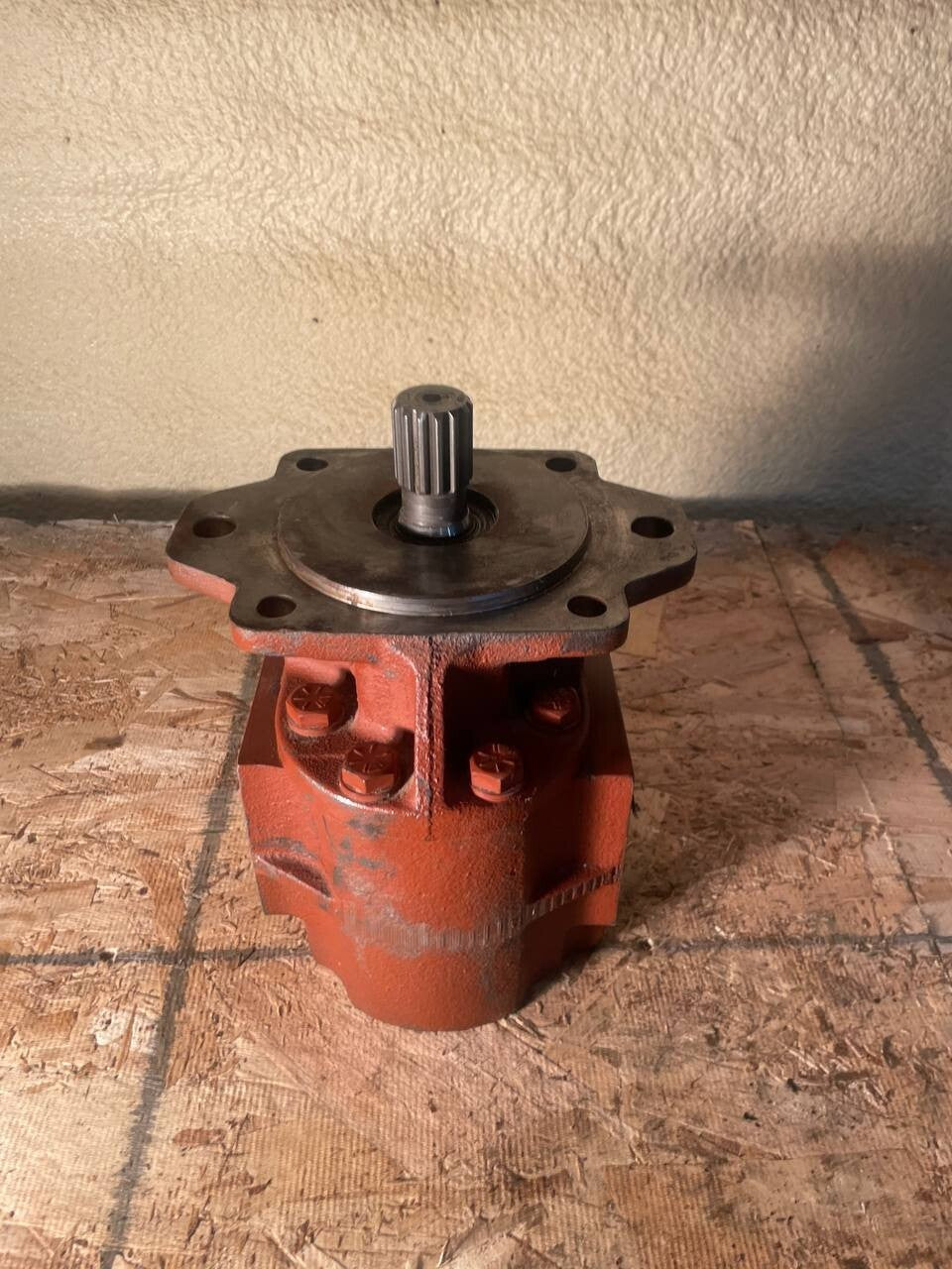 Geartek D series Rebuilt Hydraulic Gear Motor D35L-1C