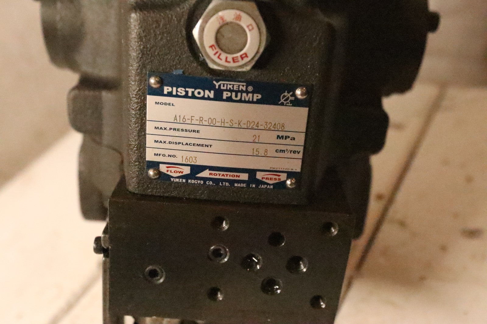 Yuken piston pump A16-F-R-00-H-S-K-D24-32408