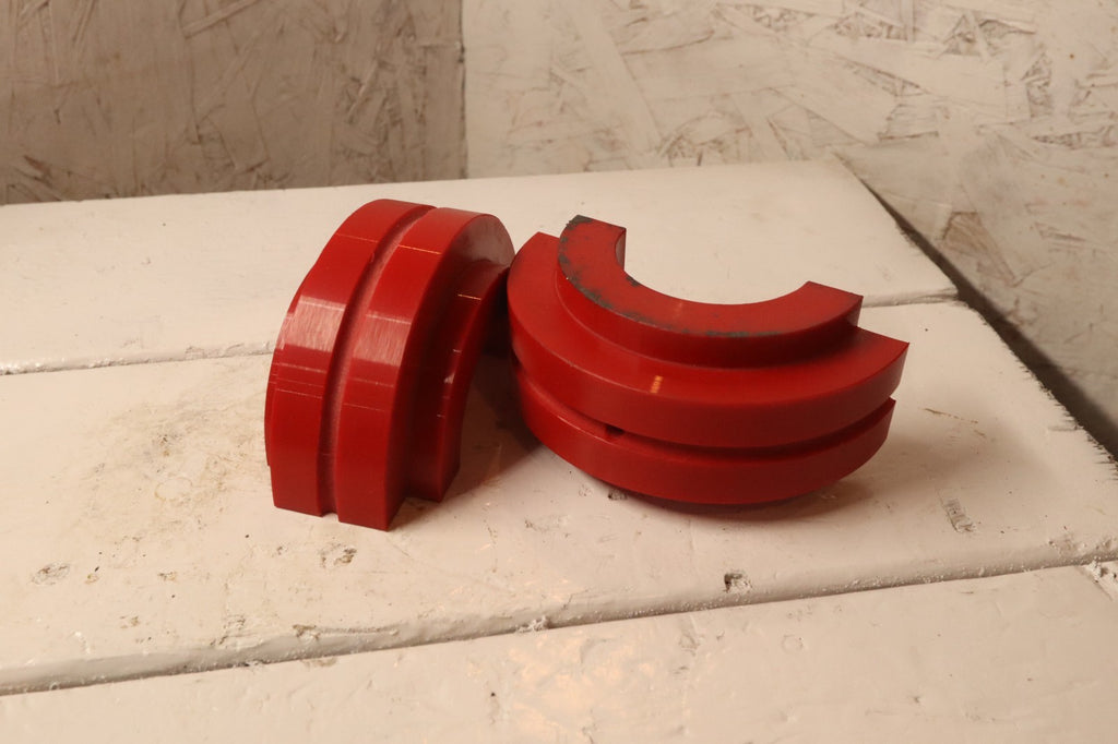 Redwood Plastics SAF 515 Split-Block Bearing Housings R-36204 750 Red