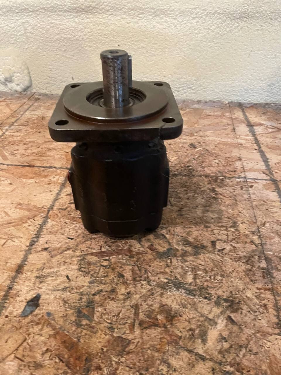 Parker M51A878BEOL20-11 Rebuilt Hydraulic Gear Starter Motor