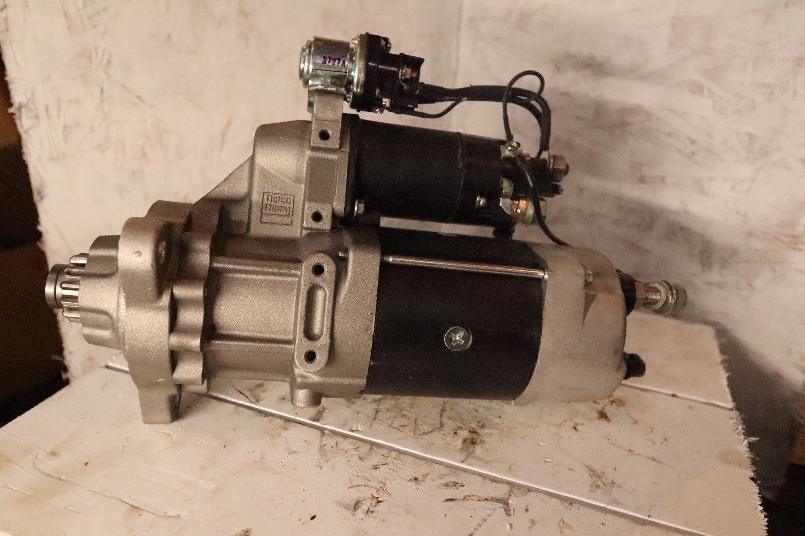 Delco Remy 8300084 alternator