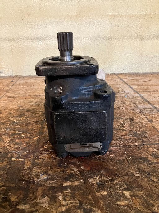 PARKER HYDRAULIC PUMP PART NUMBER 3139710302