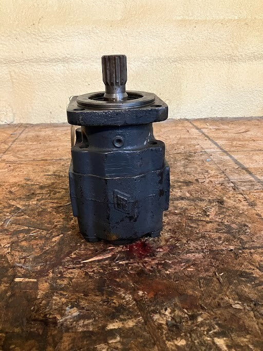 PARKER HYDRAULIC PUMP PART NUMBER 3139710302