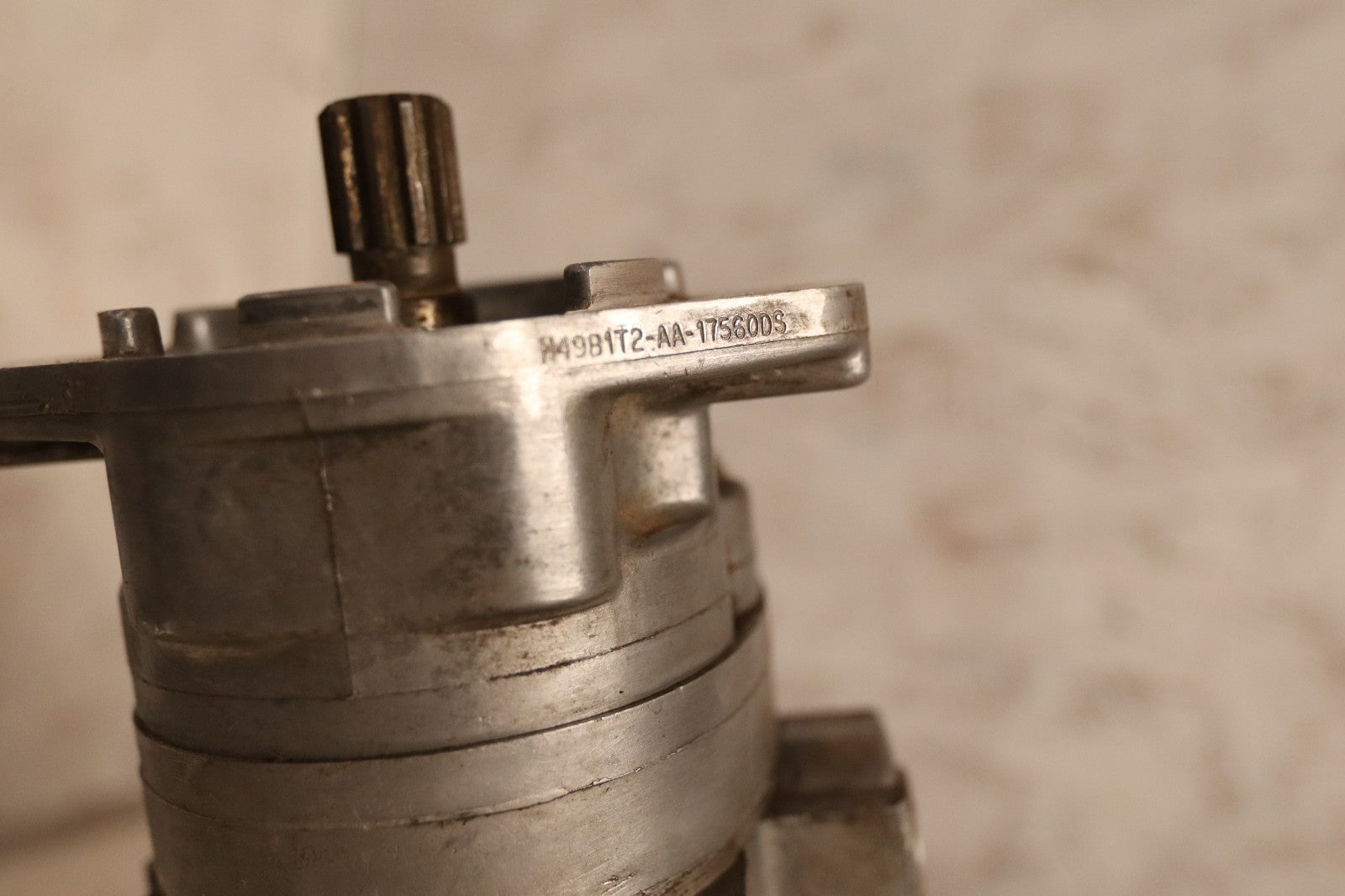 Parker Hannifin H49B1T2-AA-17560DS Aluminum H-Series