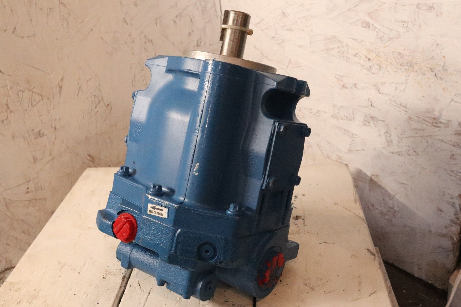 Danfoss PVE PISTON PUMP 02-341818 PVE19AR02AA10A21
