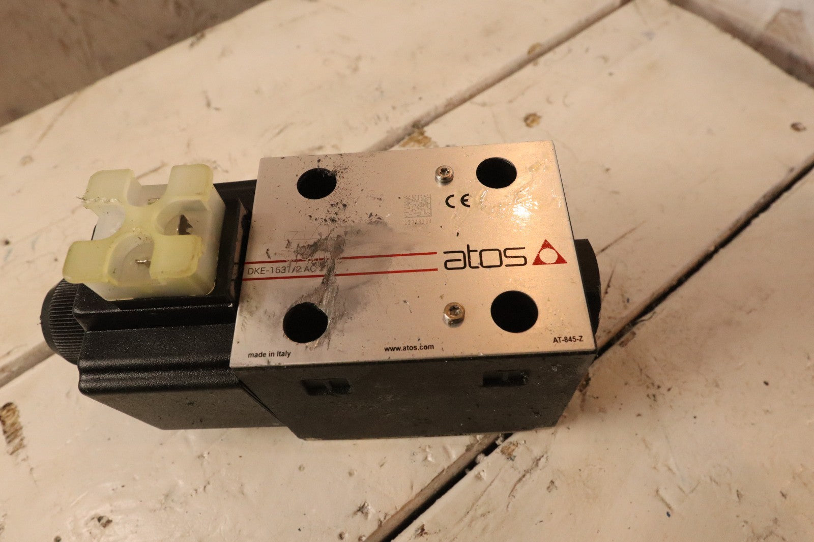ATOS DKE-1631/2 AC 27 Solenoid directional valves