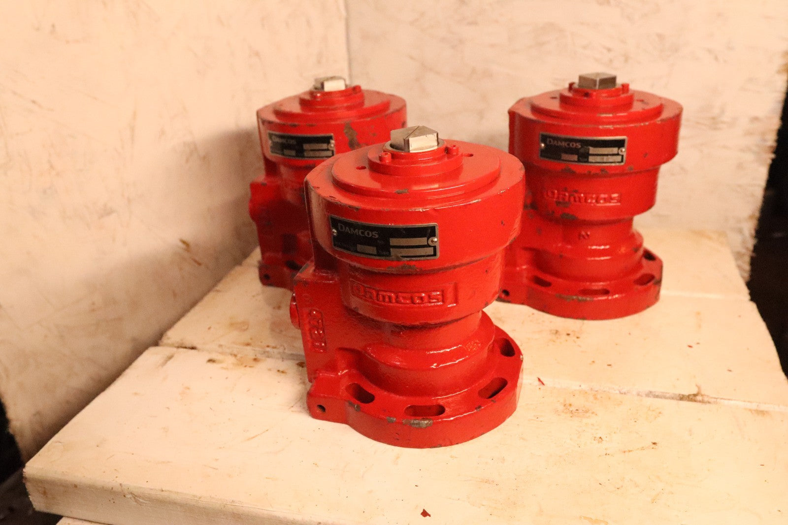 Damcos BRC-500-B1 Hydraulic Double-acting Balanced Rotary Actuator  160N1099DK