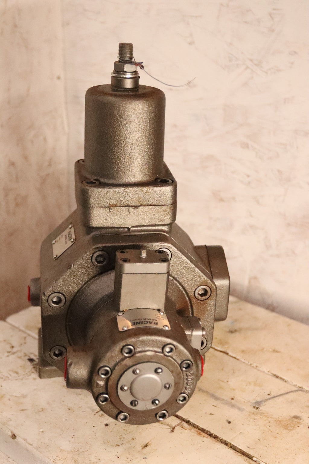 RACINE BOSCH GROUP PVF PNTO 20EA01 Hydraulic Variable Volume Vane Pump