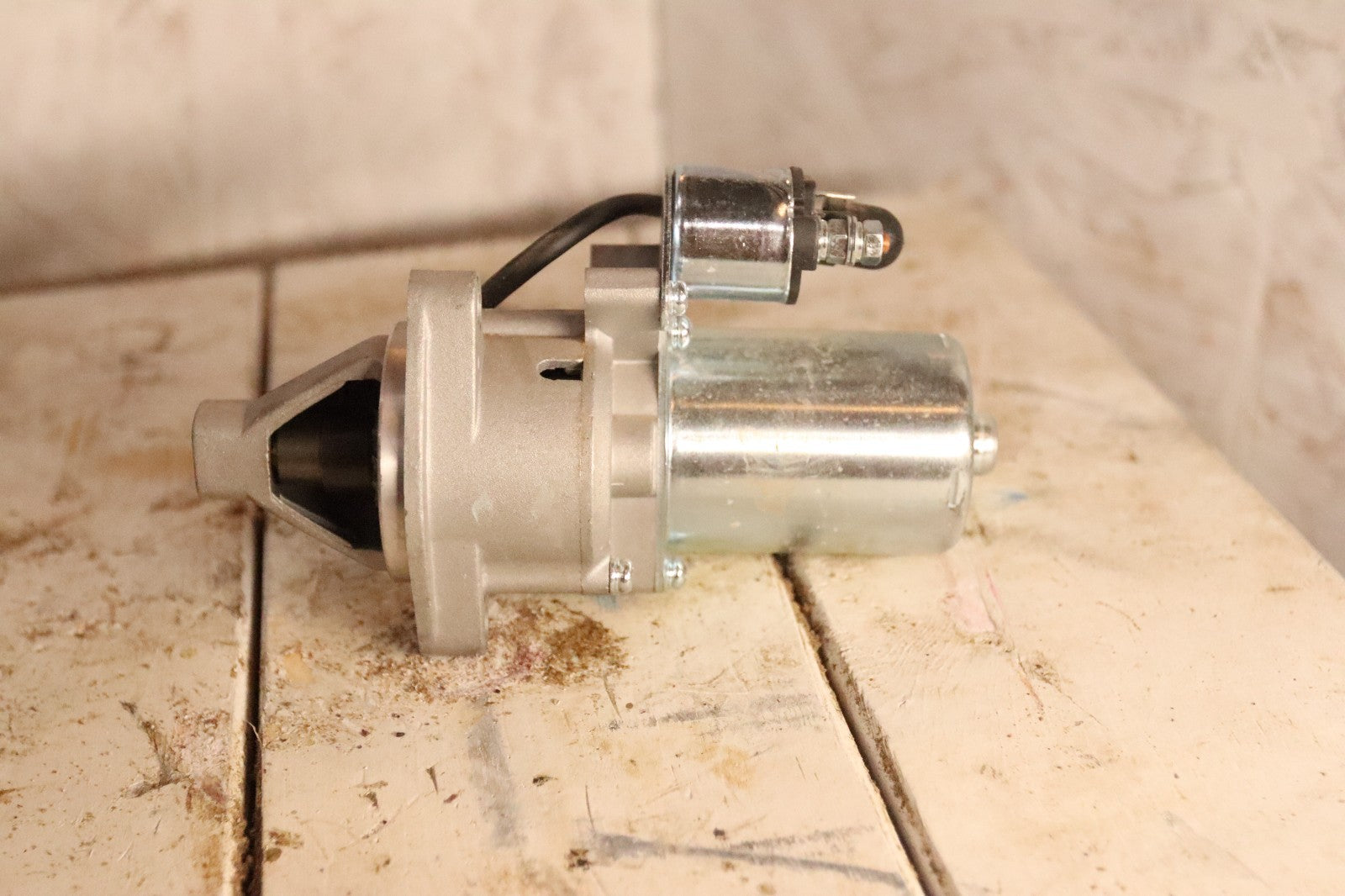 NEW OPEN BOX KOHLER ENGINE STARTER MOTOR FOR 1709811