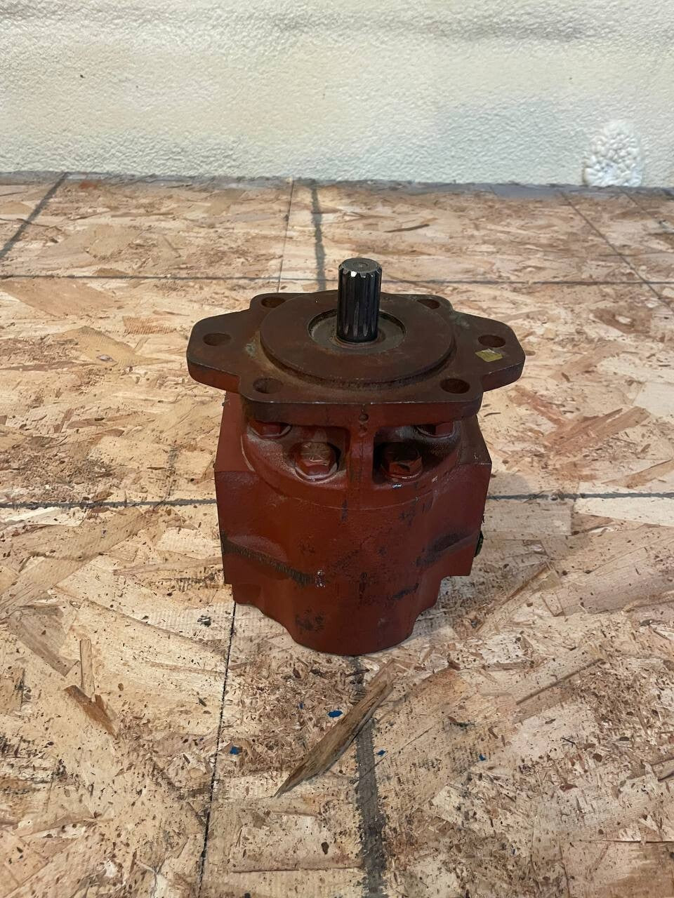 Geartek D series D35L - 4B Rebuilt Hydraulic Gear Pump