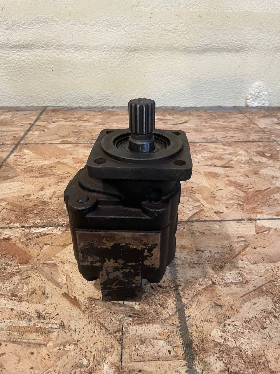 Texas gold hydraulics rebuilt M5B4B203E12D1LB