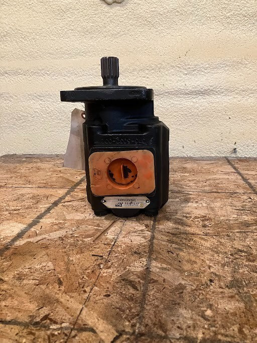Parker hydraulic pump 3139111202"