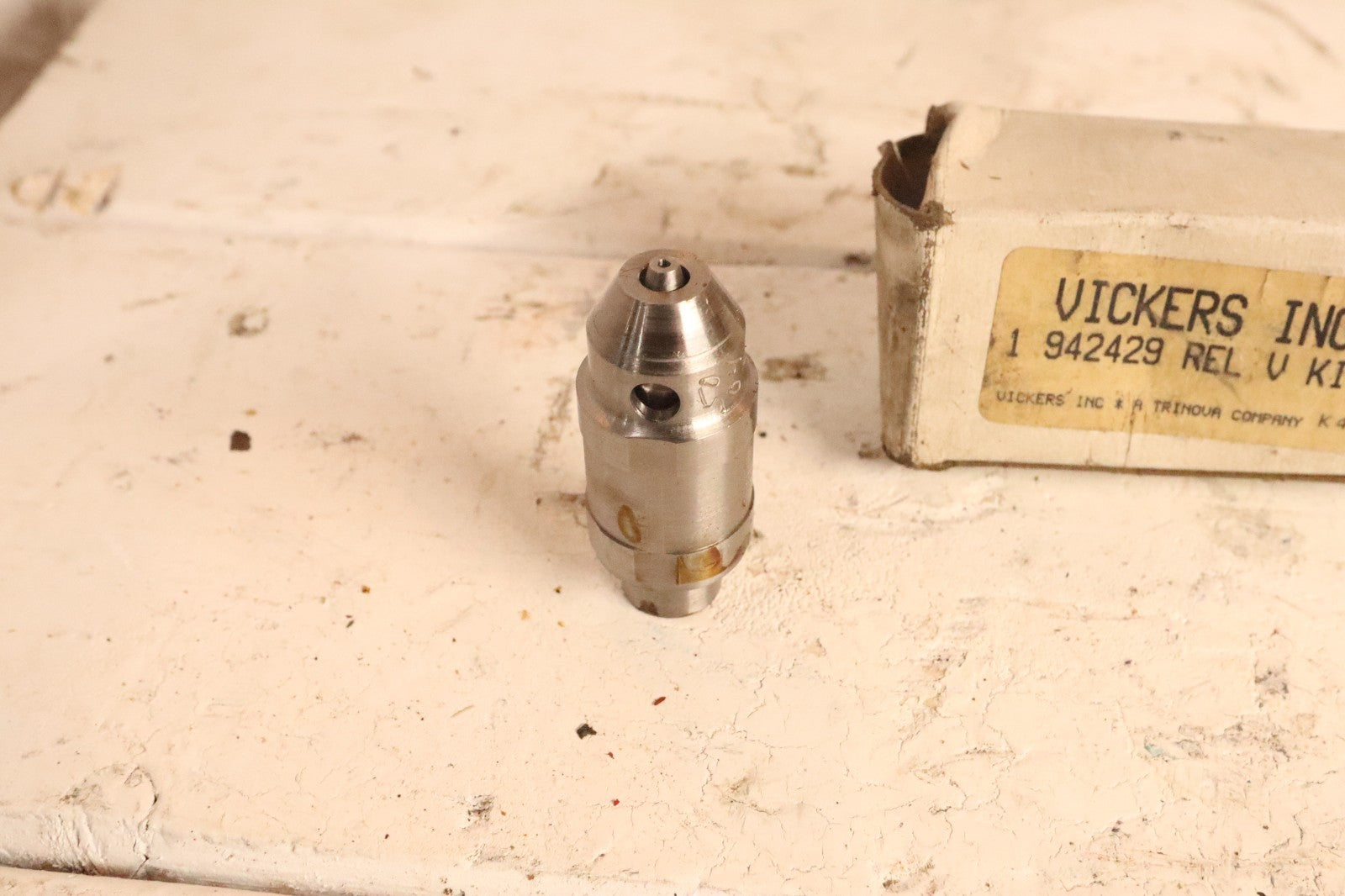 New OEM Vickers 1 942429 Relief Valve Kit
