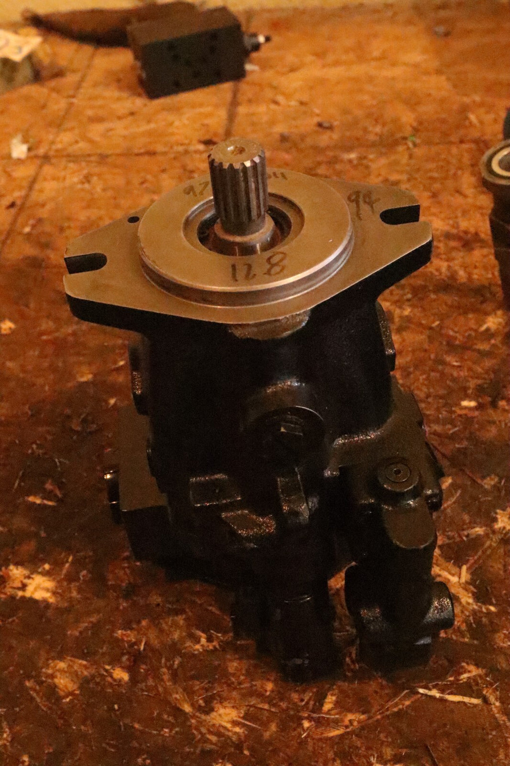 Parker hydraulic pump P1M028B