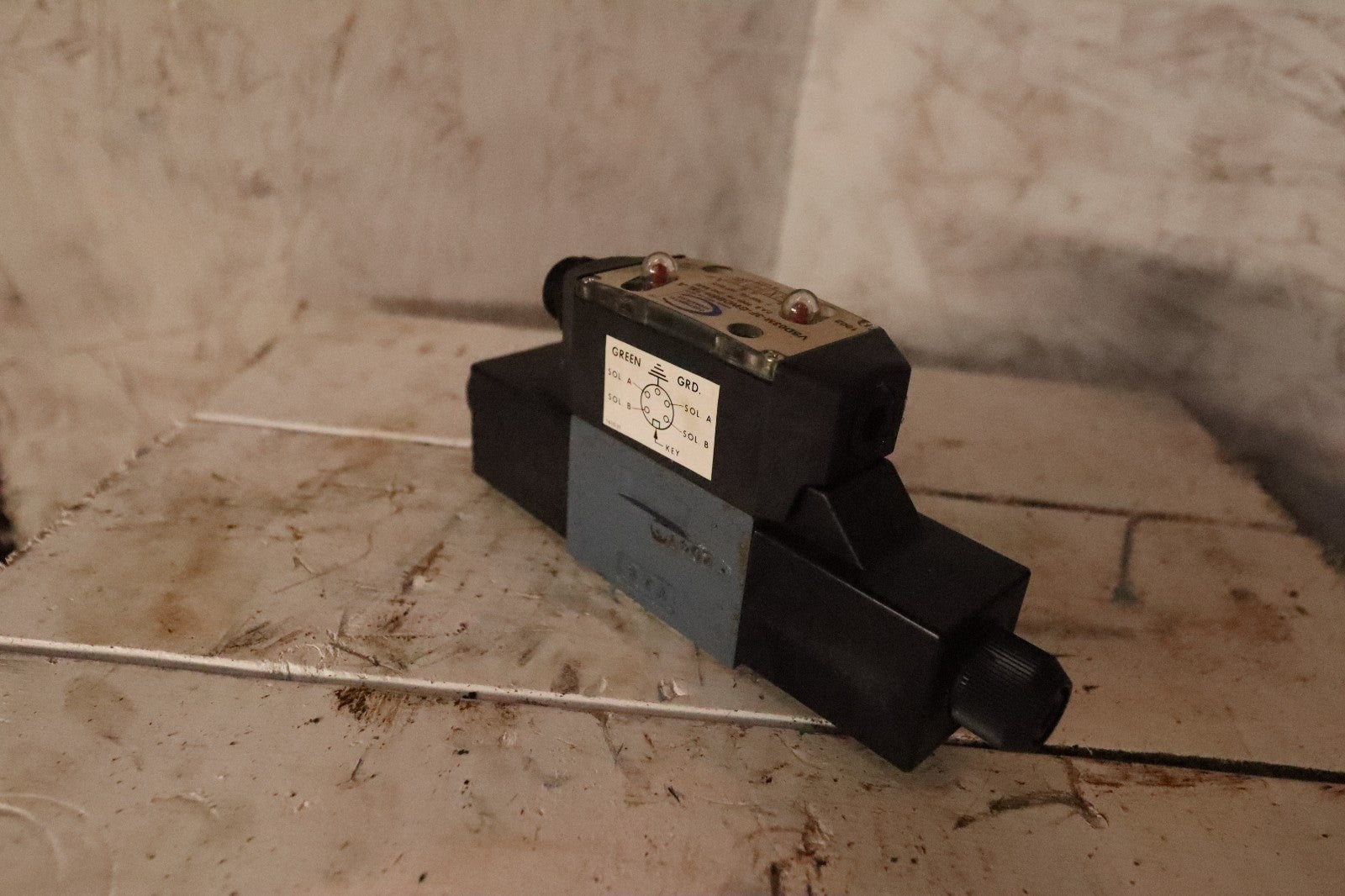 Continental Hydraulics VSD03M-3F-GWDB5H-75L-A