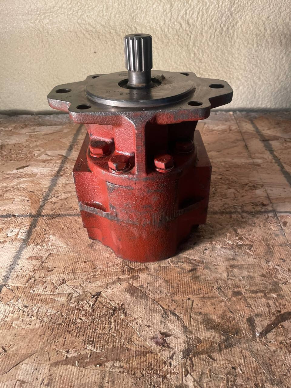 Geartek D series Rebuilt Hydraulic Gear Motor D30R-1C