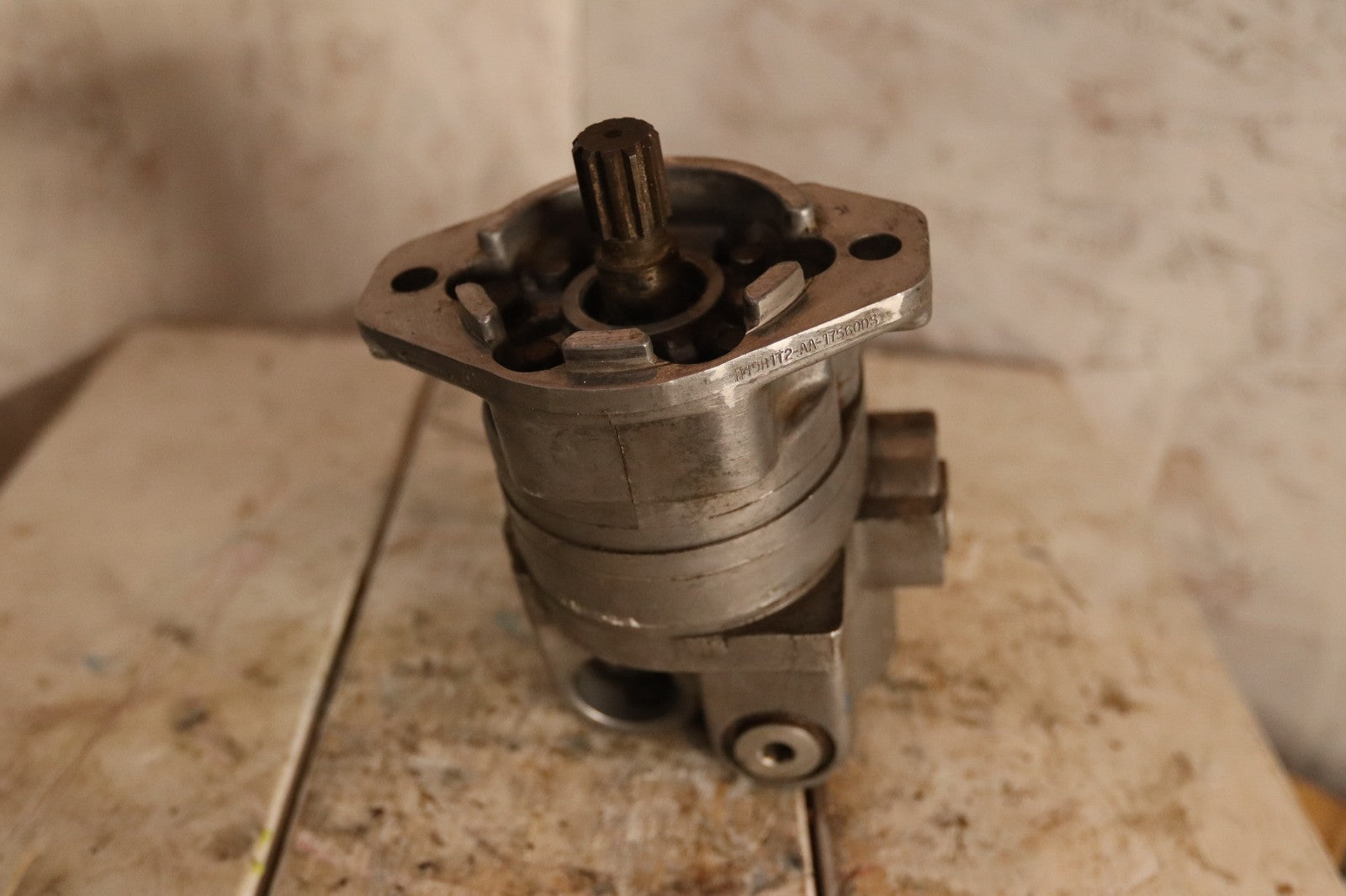 Parker Hannifin H49B1T2-AA-17560DS Aluminum H-Series