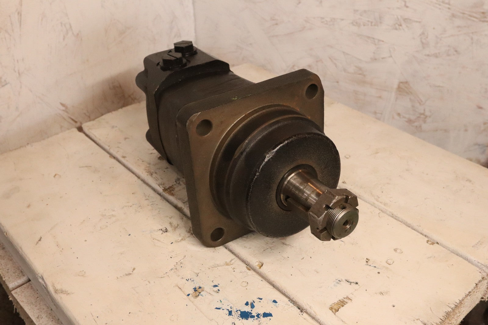 Eaton Char-Lynn 26 9 105 1111 006