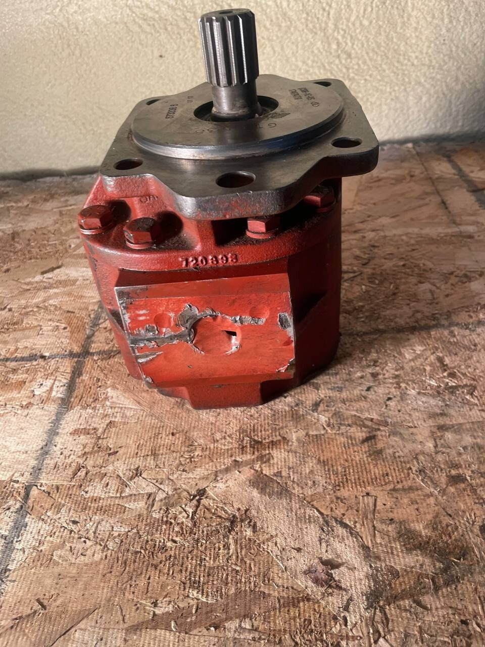 Geartek D series Rebuilt Hydraulic Gear Motor D30R-1C