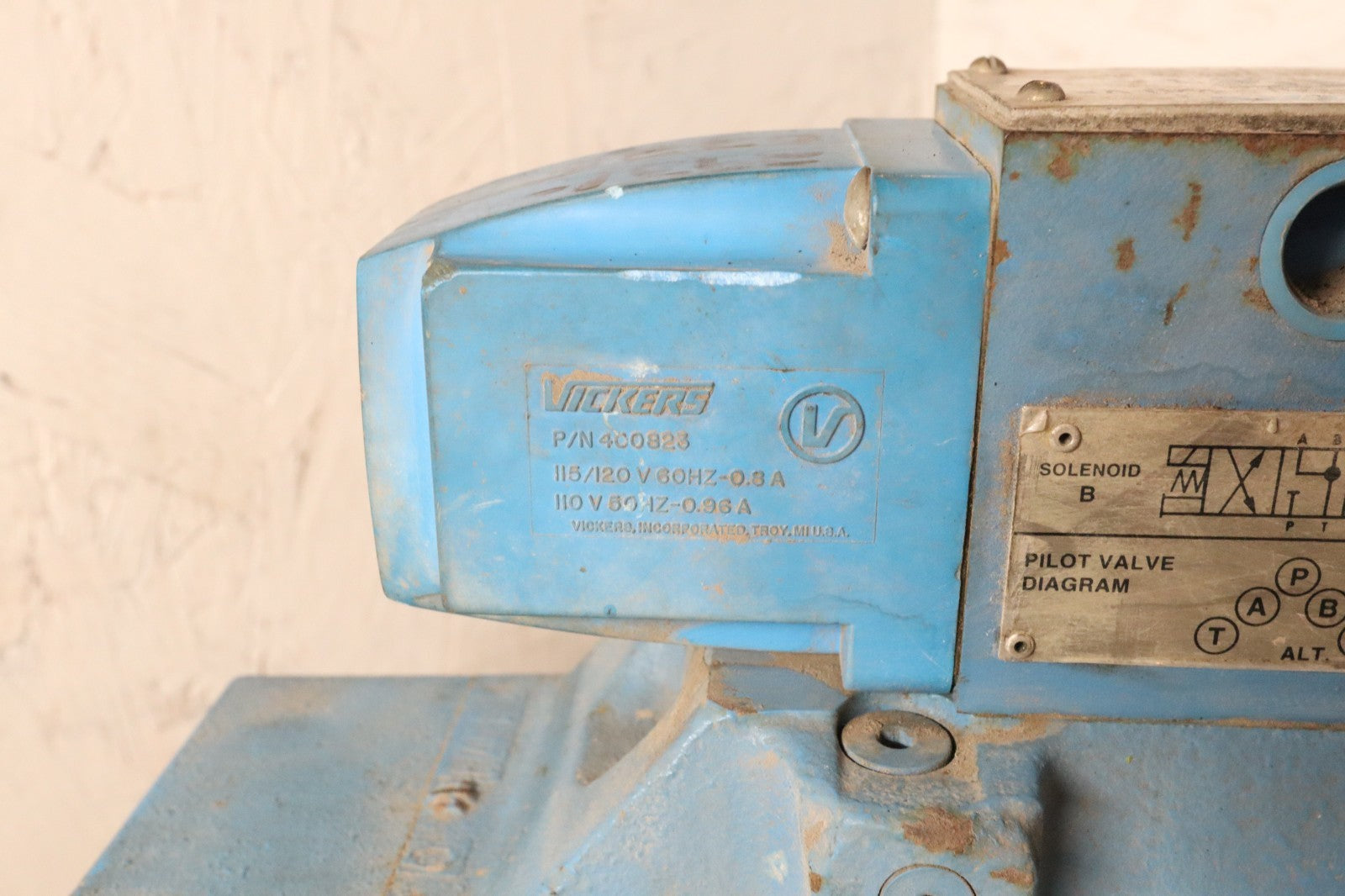 Vickers Directional Control Valve DG5S4 102C T WB 80