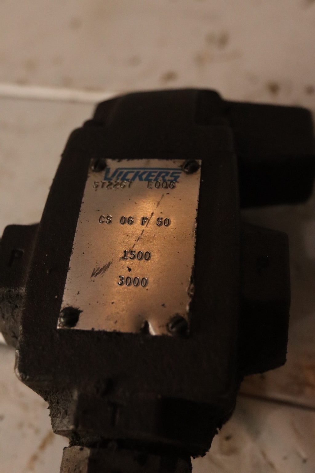 vickers 572267 E008 CS 06 F 50
