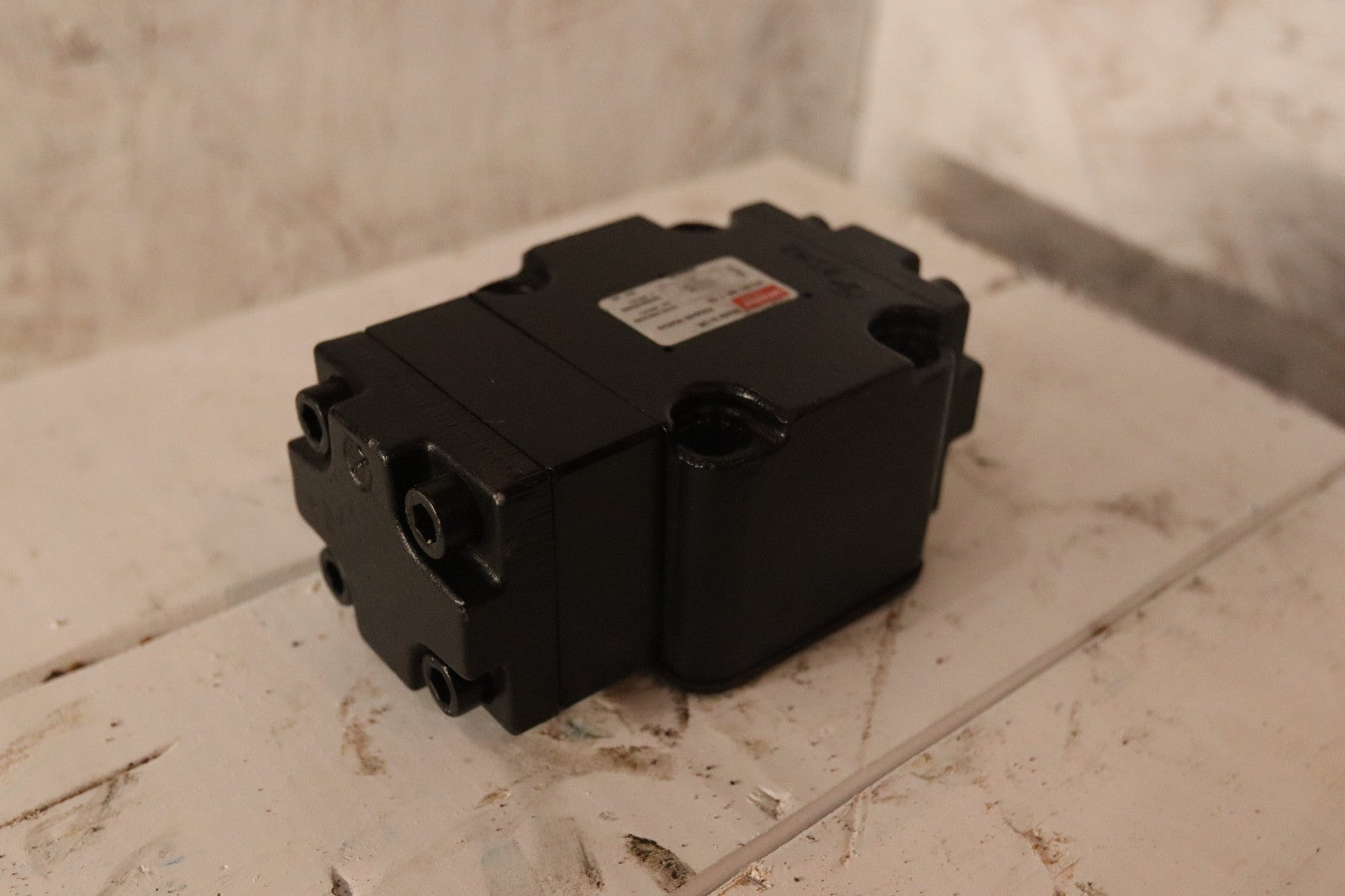 Vickers PCGV 8A 1 10 check valve by Danfoss