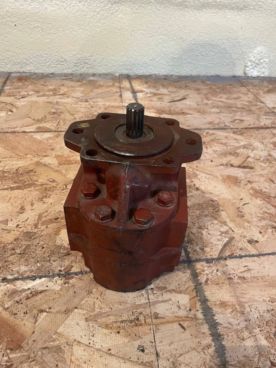 Geartek D series D35L - 4B Rebuilt Hydraulic Gear Pump