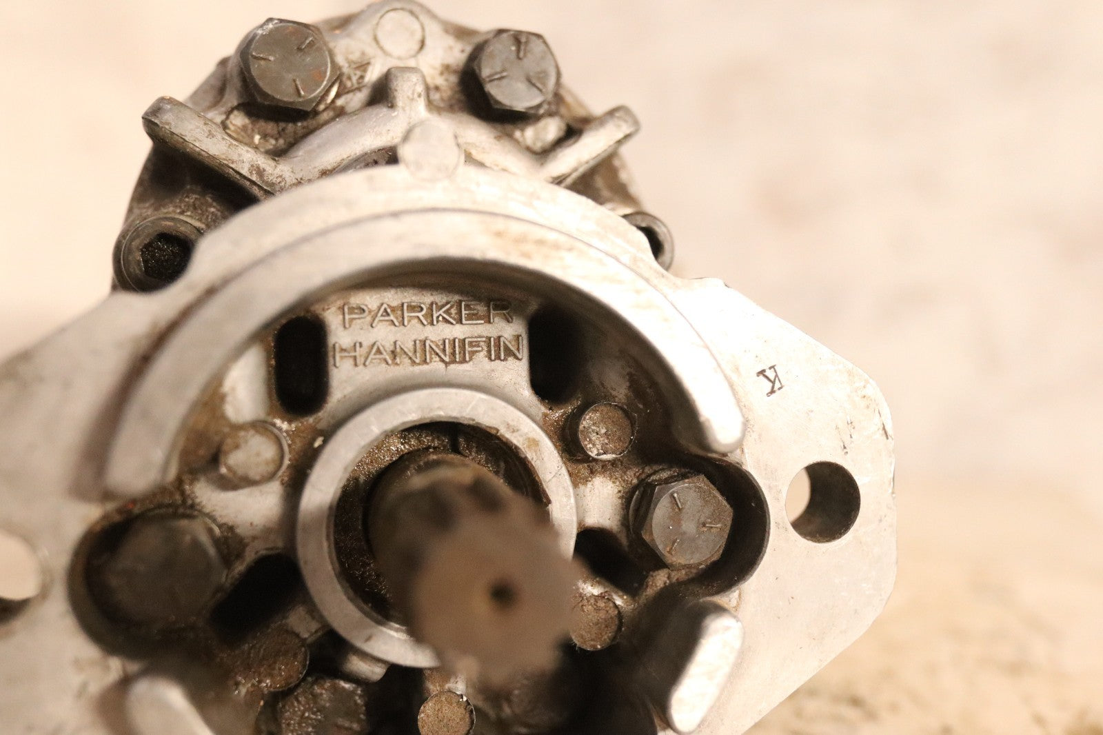 Parker Hannifin H49B1T2-AA-17560DS Aluminum H-Series