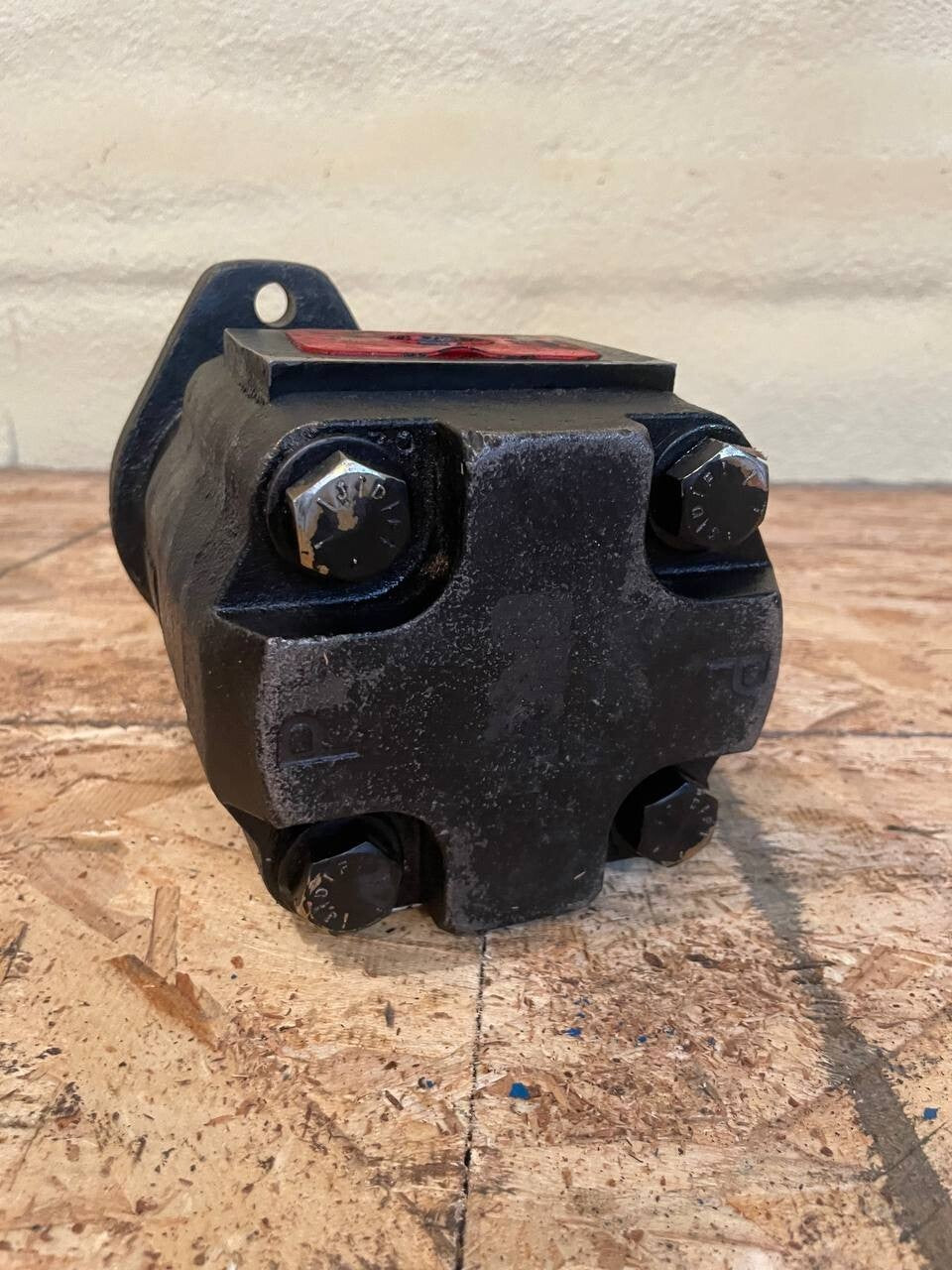 Parker  P51A297BE0M20-25 Rebuilt Hydraulic Gear Pump