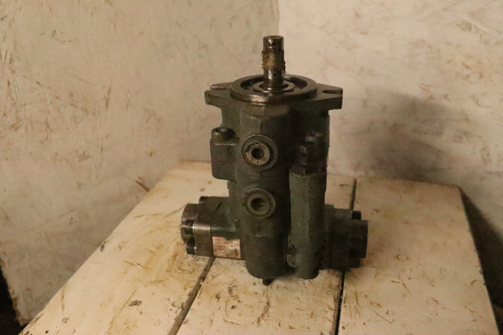 NACHI PVS-1B/ 22N3-E13 Variable Displacement Piston Pump
