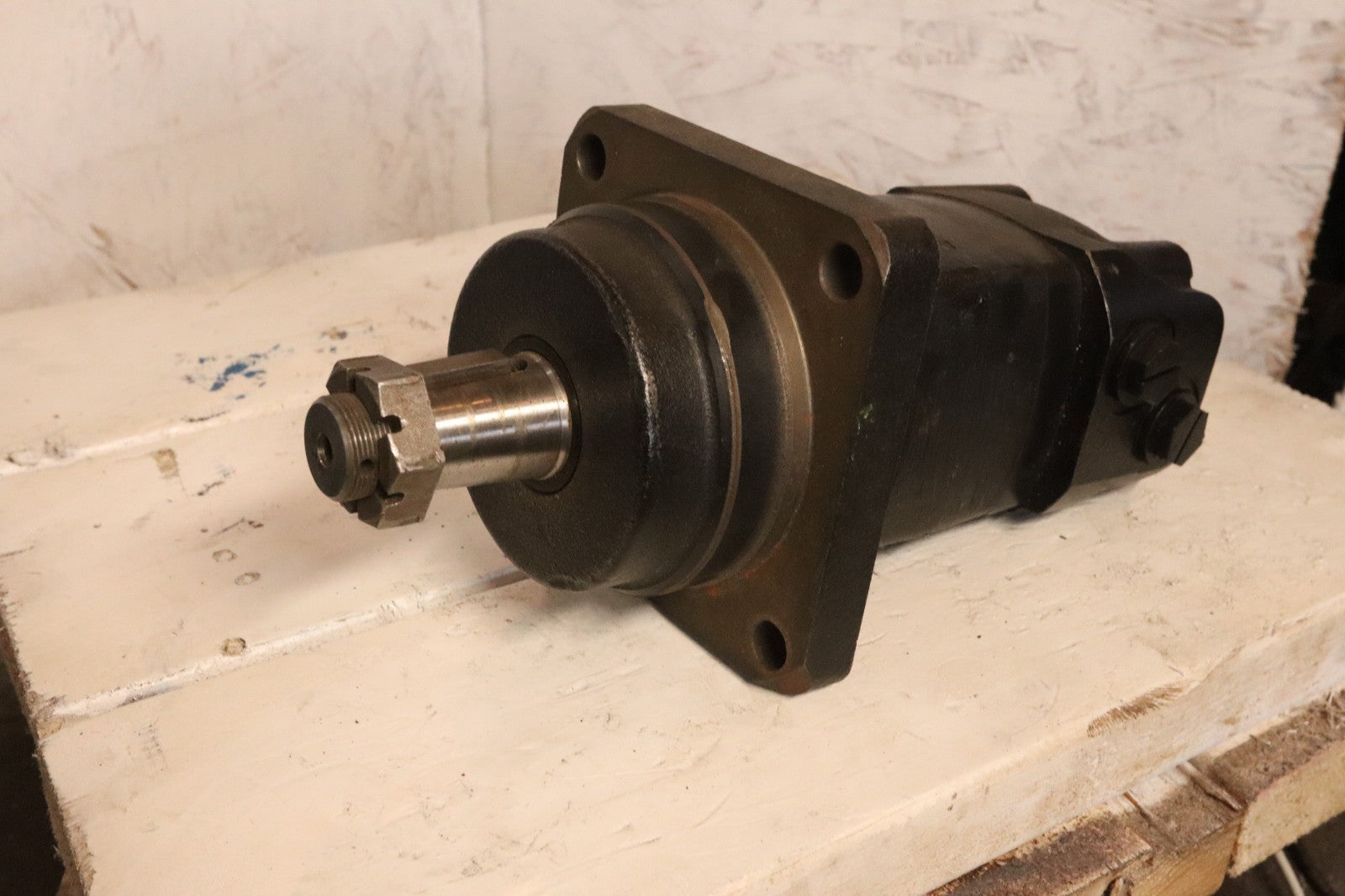Eaton Char-Lynn 26 9 105 1111 006