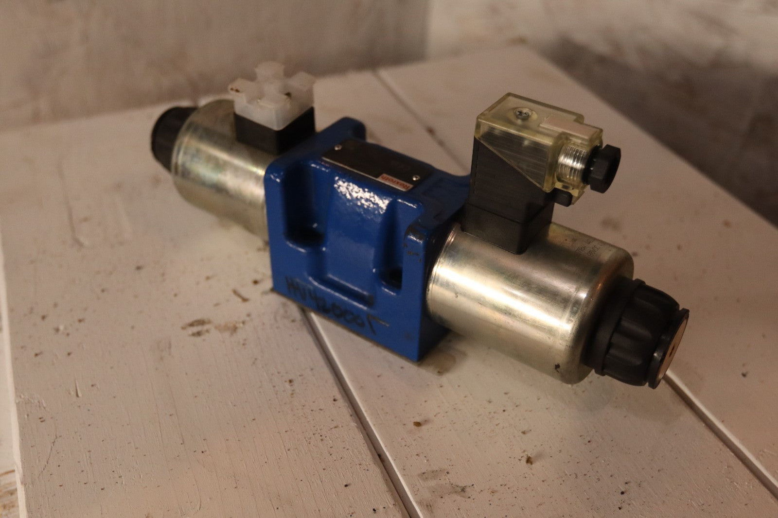 Rexroth Valve HYD directional D05 Solenoid R900594948